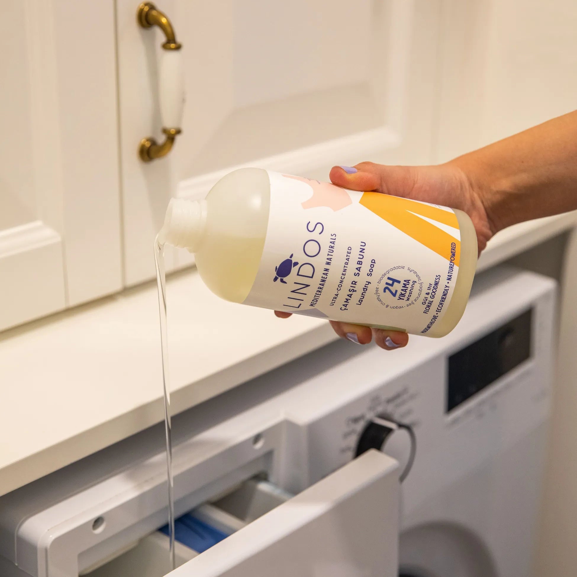 Doğal Çamaşır Deterjanı Bitkisel Sabun - Gül & Itır 600 ml